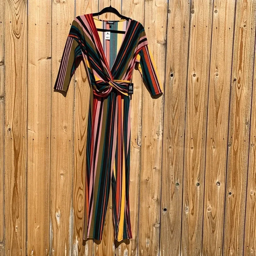 Take 50% OFF- New Express Multi-colored 3/4 Sleeved Jumpsuits, Size-XS